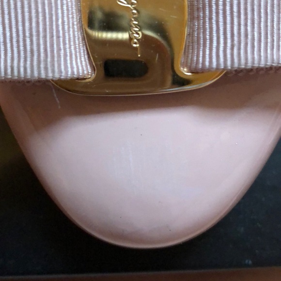 Well used Salvatore Ferragamo Varina Ballet Flats - Picture 6 of 6